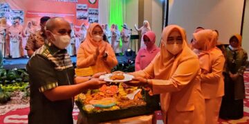 HUT ke-22 DWP Pangkalpinang, Molen Sampaikan Terus Jaga Kekompakan