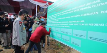 Gerakan Penanaman Pohon, Ketua DPRD Babel Suarakan Kepedulian Terhadap Lingkungan