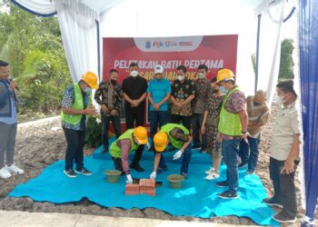 Molen Letakan Batu Pertama Pembangunan Pasar Ikan dan Buah di Selindung