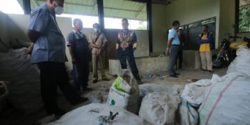 Pastikan Gapoktan Mandiri Terima Bantuan Pupuk Pemerintah, Komisi II DPRD Babel Cek Lokasi