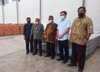 Pastikan Stok Sembako Aman Jelang Ramadhan, DPRD Pangkalpinang Lakukan Sidak Gudang Distributor Ini