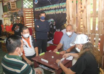 Usai Gelar Baksos di HPN 2022, Wartawan Pemkot Lanjutkan dengan Lomba Gaple