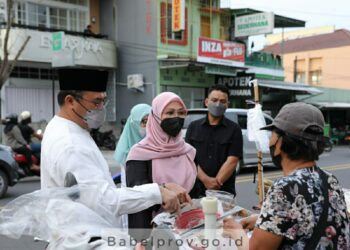 Order Takjil dan Traktir Warga Ala Gubernur Babel di Kampung Ramadan