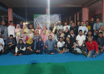 Ikatan Alumni SMA Depati Amir Santuni Anak Yatim Selepas Buka Puasa bersama