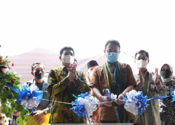 Bersama Sekda Bangka Belitung, Wamendag RI Resmikan Pasar Digital SIAP QRIS
