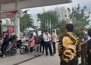Pj Gubernur Babel Sidak Distribusi BBM di SPBU Pangkalpinang, Ini Hasilnya