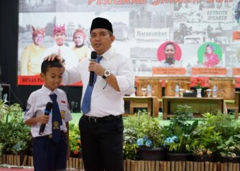 Pengkal Jaman Luk, Molen: kita harus bisa mengarahkan anak-anak