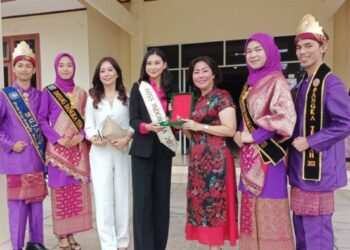 Kepada Miss Indonesia 2022, Ketua DPRD Bangka Tengah Kenalkan Pariwisata Daerah