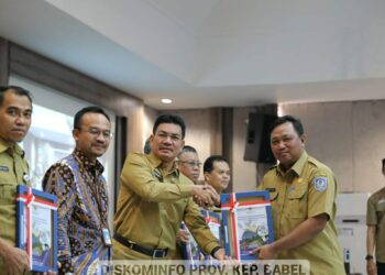 Serahkan DIPA dan TKD Tahun 2023, Sekda Naziarto Ingatkan Pesan Presiden
