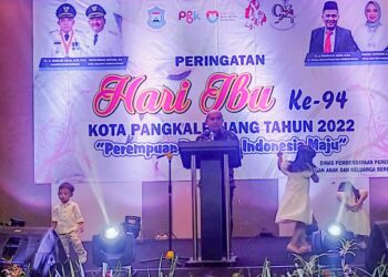 Kenang Hari Ibu, Wali Kota Pangkalpinang Ungkap Sayangilah Selagi Masih Ada