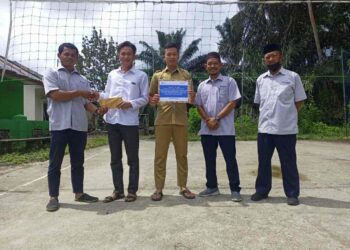 PT Timah Tbk Serahkan Bantuan Sarpras Olahraga di Desa Tanjung Niur, Dukung Kemajuan Dunia Olahraga