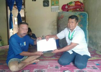 Ringankan Biaya Pengobatan Warga Bangka Barat, PT Timah Serahkan Bantuan untuk Suryandi