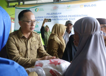 47 KPM Desa Guntung Dapat Bantuan Pangan Beras