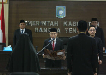 Lantik Pimpinan Tinggi Pratama dan Administrator, Bupati Algafry: mutasi ini adalah hal yang biasa