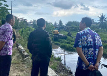 Pastikan Pengerjaan Pengerukan Sesuai Rencana, Bupati Algafry  Tinjau Kolong Silok