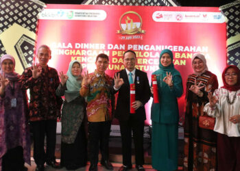 Tunjukkan Komitmen Nyata, Algafry-Eva Kompak Dianugerahi Manggala Karya Kencana