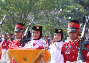 Sosok Sepvira, Pembawa Baki Paskibraka Provinsi Kepulauan Babel 2023