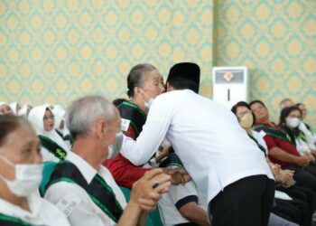 Wujud Toleransi, Enam Agama di Babel Wisuda Bersama Pada Haflah Khotmil 