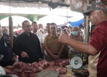 Miego Dampingi Ombudsman RI Cek Harga Sembako Jelang Idul Adha