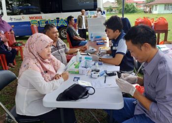 Berikan Pelayanan Kesehatan Gratis ke Warga Kampit, Mobil Sehat PT Timah Tbk Diharapkan Datang Kembali