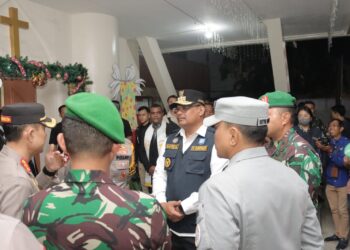 Pj Gubernur Babel Pantau Langsung Gereja dan Pospam Nataru, Pastikan Aman dan Damai