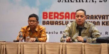 Bawaslu Berikan Santunan bagi Pengawas Pemilu Meninggal Dunia