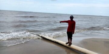 Nelayan Desa Rias Keluhkan Hasil Tangkapan Ikan Berkurang, Limbah Tambak Udang Disinyalir Menjadi Penyebab
