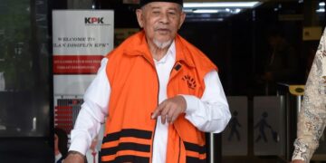 Disebut Doyan Ngamar Bareng Wanita, Eks Gubernur AGK Gelontorkan Uang Capai 3 Miliar