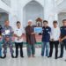 Dukung Percepatan Penyelesaian Pembangunan Masjid di Desa Batu Belubang, PT Timah Serahkan Bantuan ke Yayasan Baiturrahman