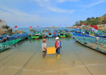 PT Timah Bantu Alat Tangkap Hingga Jaminan Sosial untuk Nelayan Lewat Program CSR