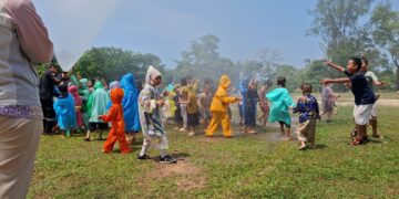 Seru Banget, PT Timah Edukasi Bahaya Api Bagi Puluhan Anak-anak TK Santa Maria Mentok
