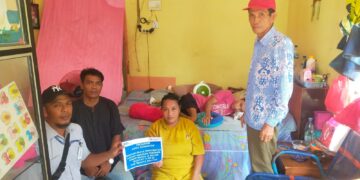 Ringankan Biaya Pengobatan Warga, PT Timah Serahkan Tali Asih Untuk Ega Warga Bangka Selatan 
