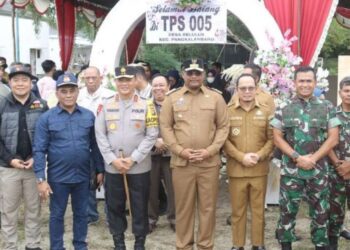 Pantau TPS di Desa Beluluk, Algafry Ajak Masyarakat Gunakan Hak Pilihnya di Pemilu 2024