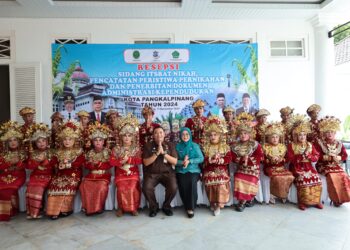 10 Pengantin Gelar Resepsi Sidang Isbat di Rumah Residen Wali Kota Pangkalpinang