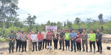 Jalankan Mandat PT Timah Lakukan Rehabilitasi DAS di Basel, PT TAM Gandeng TNI Tanami 22 Ribu Bibit Pohon