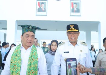 Wakil Menteri Desa dan PDT Tiba di Babel, Pj Gubernur Sugito Sambut Kedatangan di Bandara Depati Amir