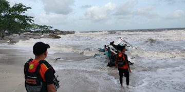Ikut Ayahnya Mancing ke Pulau Lampu Belinyu, Rizki Dinyatakan Hilang Usai Kapal Ditumpanginya Dihantam Ombak