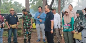 Cegah DBD dan Banjir, Bupati Bateng Perintahkan Pegawai Rutin Gelar Gotong Royong Bersihkan Lingkungan