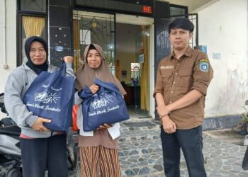 Usai Belo Laut, PT Timah Salurkan Bantuan Paket Sembako untuk Warga Terdampak Banjir di Bangka Barat