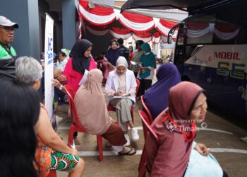 Hadir di Pasar Toboali, Ratusan Warga Antusias Periksa Kesehatan di Mobil Sehat PT Timah