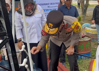 Resmikan Sumur Bor Di Dua Desa, Kapolda Babel: Semoga ini bermanfaat bagi masyarakat