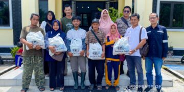 PT Timah Salurkan Ribuan Paket Sembako untuk Masyarakat di Kabupaten Bangka 