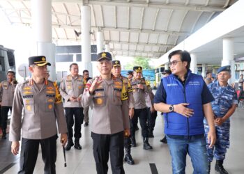 Kapolda Babel Cek Pos Pengamanan Mudik di Pelabuhan dan Bandara