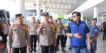 Kapolda Babel Cek Pos Pengamanan Mudik di Pelabuhan dan Bandara
