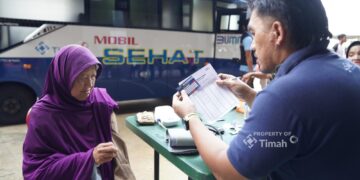 PT Timah Kerahkan Mobil Sehat Berikan Pelayanan Kesehatan Gratis Bagi Masyarakat di Pulau Belitung 