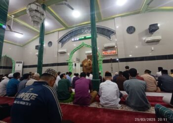 Safari Ramadan Pemkot Pangkalpinang di Masjid Al Ulya, 50 Warga Opas Indah Terima Santunan
