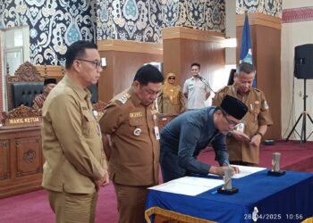 DPRD Pangkalpinang Setujui LKPJ Wali Kota Pangkalpinang Tahun 2024, Ini Kata Pj Wali Kota Unu