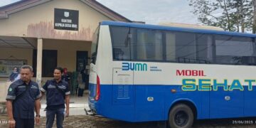 Mobil Sehat PT Timah Datangi Desa Ibul, Ratusan Warga Antusias Bisa Berobat Gratis dan Lebih Dekat 