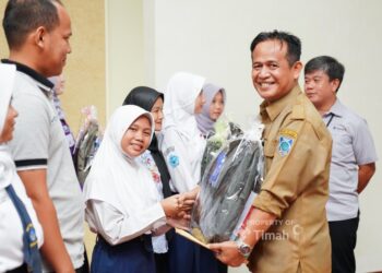 Tinggalkan Rumah Demi Ilmu: Kisah Sarah di Pemali Boarding School