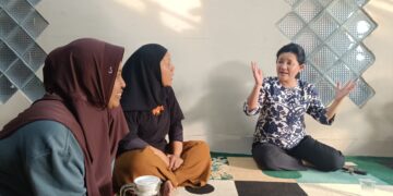 Kunjungi Rumah Duka Siswa Korban Dugaan Bullying, Rina Tarol: Kebenaran Tak Boleh Ikut Terkubur